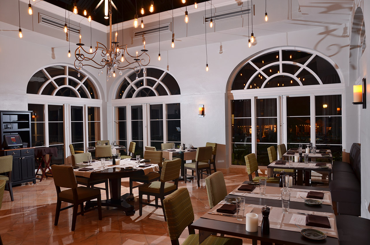 Essenza Restaurant Ritz-Carlton St. Thomas